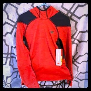 NWT New Balance sz 5 hooded shirt